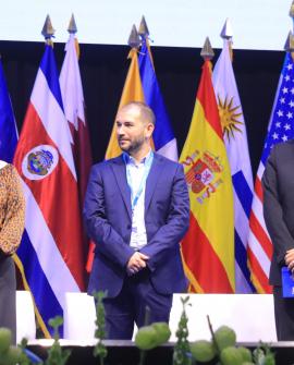 Dia 2 - SOSTENIBILIDAD, CLIMA Y GOBERNANZA AMBIENTAL