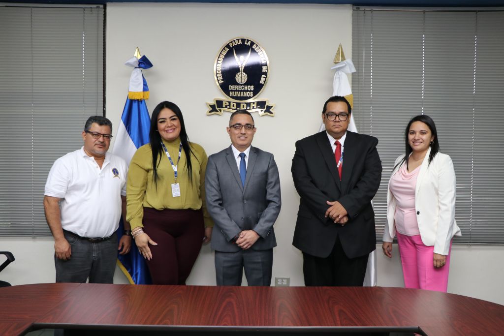 Procurador nombra a nuevos Delegados Departamentales en La Libertad y Chalatenango
