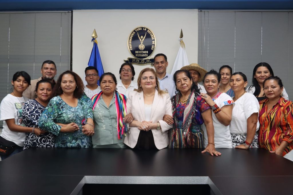 Procuradora y Pueblos Indígenas establecen acciones a favor de sus derechos desde su cosmovisión