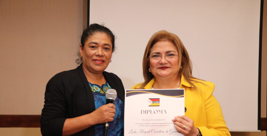 Pueblos Indígenas reconocen labor de Procuradora Raquel de Guevara