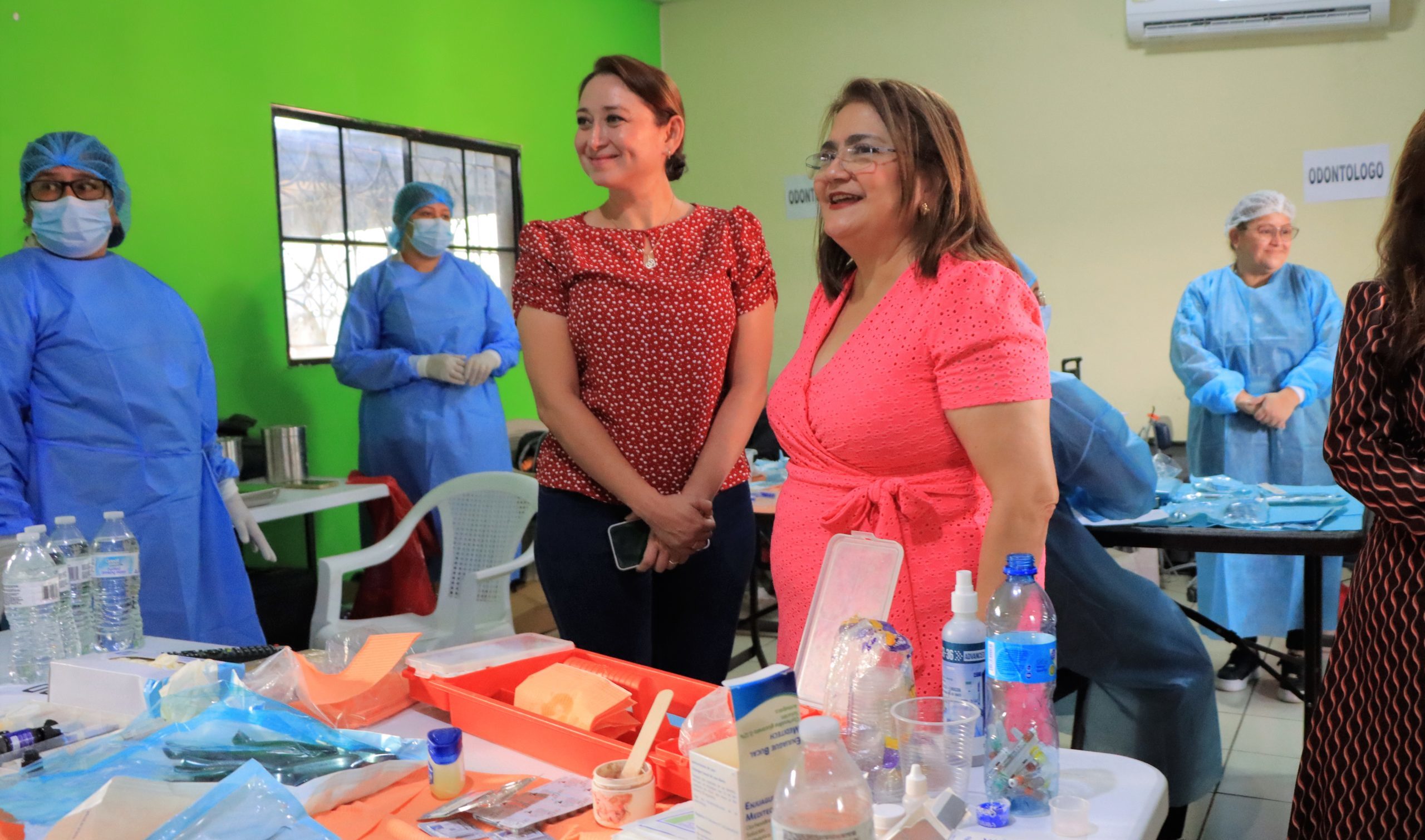 Procuradora Raquel Caballero de Guevara Lleva Jornada Médica para Familias de Chalatenango